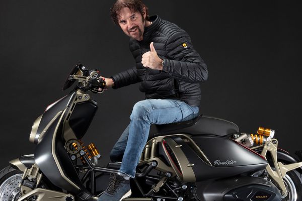 roadster-massimo-3A28B8688-F14C-DB0C-0C5E-F0B03E8D51D7.jpg
